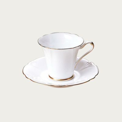 大倉陶園］ゴールドライン ティー・コーヒー碗皿 | ノリタケ食器公式 