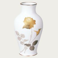大倉陶園 箱付 花瓶 蔦 金蝕 金彩蔦模様 舞踊陶磁器 オークラ OKURA 大倉陶園 箱付 花瓶 蔦 金蝕 金彩蔦模様 舞踊陶磁器 オークラ OKURA
