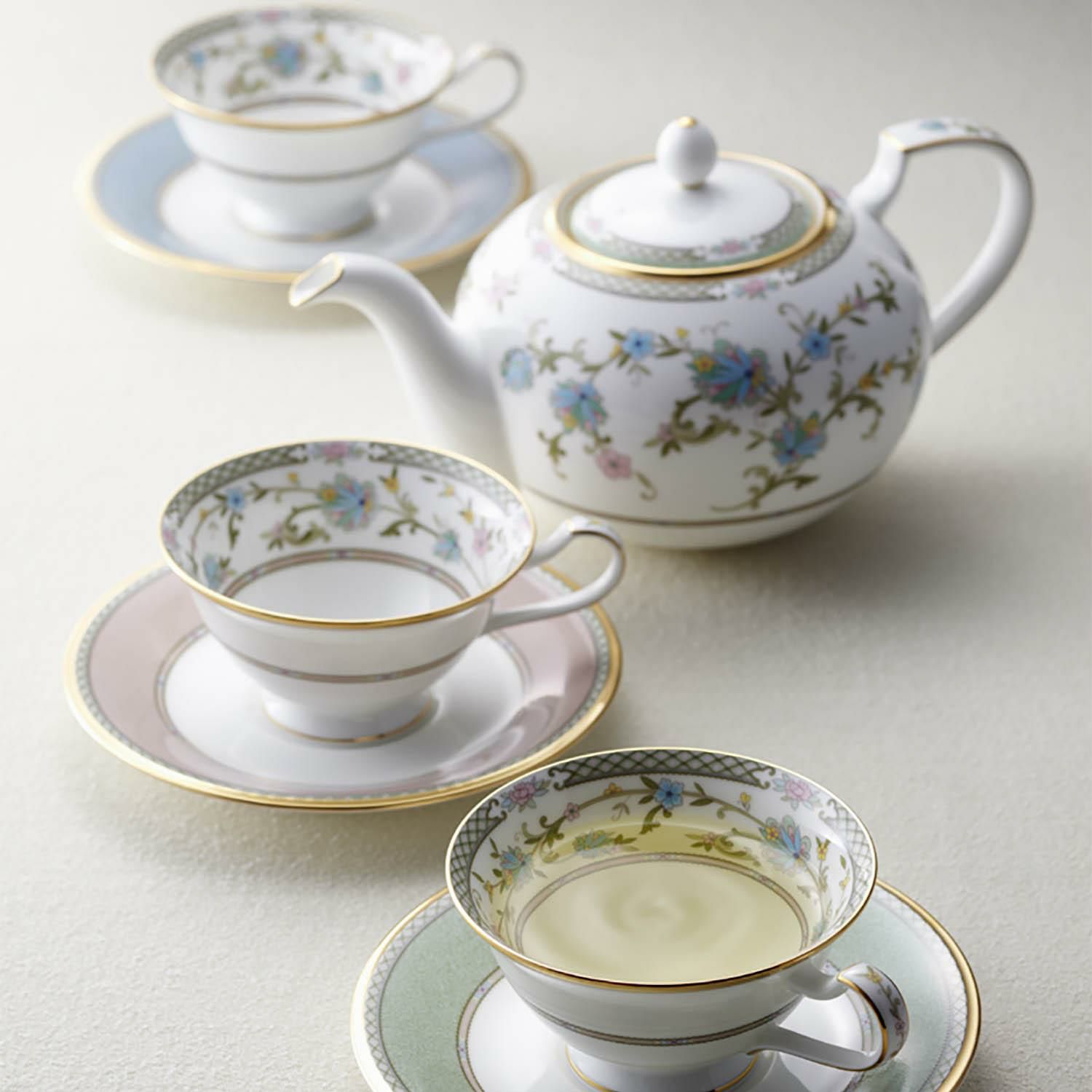 ヨシノ カップ&ソーサー(グレー) | ノリタケ食器公式オンラインショップ