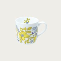 □特別価格□フラワーモチーフマグカップ(イエロー) マグカップ