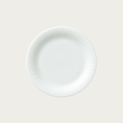 アークティック ホワイト 18cmプレート | ノリタケ食器公式オンライン 